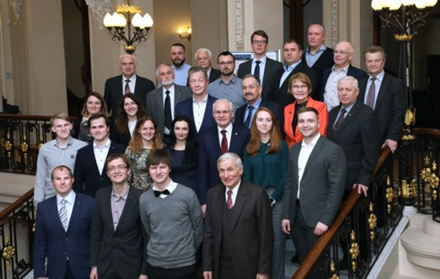 Apdovanoti geriausi informacinių ir ryšių technologijų srities jaunieji mokslininkai Apdovanoti geriausi informacinių ir ryšių technologijų srities jaunieji mokslininkai
