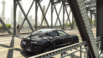 Elektromobilis „Porsche Taycan“ pristatomas pasauliui Elektromobilis „Porsche Taycan“ pristatomas pasauliui