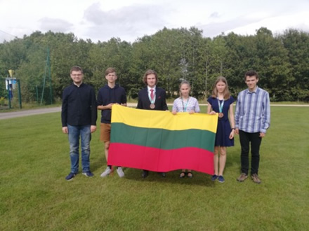 Visi šeši Lietuvos mokiniai Tarptautinėje matematikos olimpiadoje pelnė apdovanojimus Visi šeši Lietuvos mokiniai Tarptautinėje matematikos olimpiadoje pelnė apdovanojimus