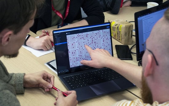 Tarptautinės gyvybės mokslų programavimo varžybos „BioHackathon’19: Lab App“ © Vilniaus Universitetas