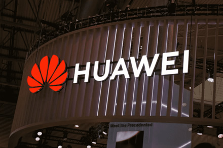 „Huawei“ kuria savo „Google Maps“ alternatyvą: kartu su „Yandex“ kuriama „Maps Kit“ aplikacija „Huawei“ kuria savo „Google Maps“ alternatyvą: kartu su „Yandex“ kuriama „Maps Kit“ aplikacija