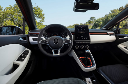 Penktoji „Renault Clio“ karta: laukiamas ir hibridas Penktoji „Renault Clio“ karta: laukiamas ir hibridas