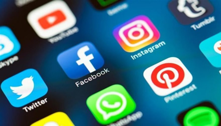 Mokslininkai išsiaiškino, kad socialiniai tinklai veikia sveikatą Mokslininkai išsiaiškino, kad socialiniai tinklai veikia sveikatą
