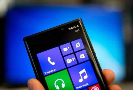 „Microsoft“ įkūrėjas B. Gatesas įsitikinęs – „Windows Mobile“ būtų nugalėjęs „Android“ operacinę sistemą