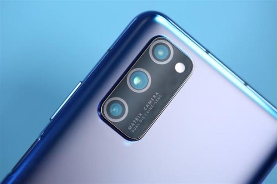 „Honor V30“ ir „Honor V30 Pro“: dėmesys fotoaparatams ir 5G