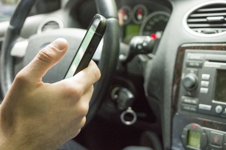 Mobiliosios programėlės – Lietuvos vairuotojų neįvertinta rizika Mobiliosios programėlės – Lietuvos vairuotojų neįvertinta rizika