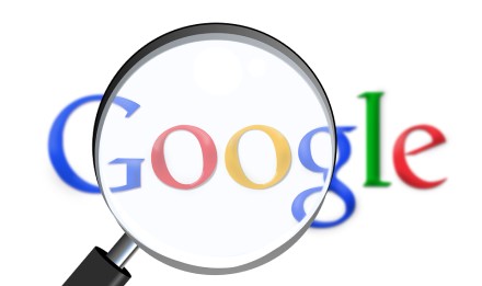 Abu „Google“ įkūrėjai perleidžia savo įmonės vadžias