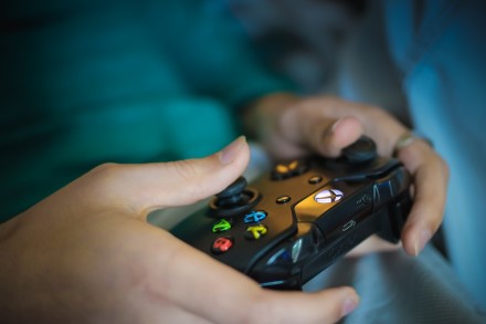 Naujos kartos „Xbox“ – jau tinkle ir žaidžia su senesniais „Xbox“