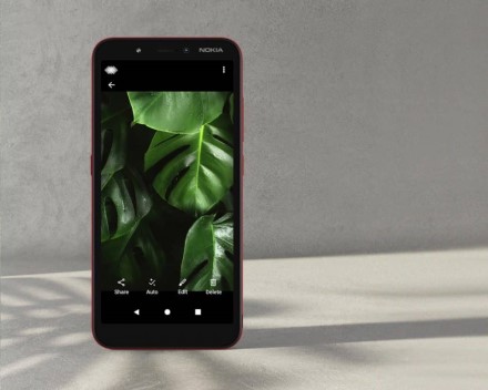„Nokia“ išleido „Android Go“ serijos telefoną – „Nokia C1“