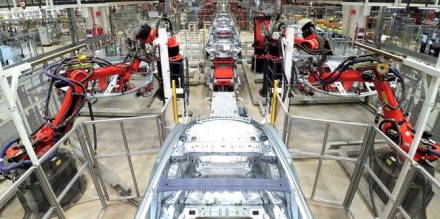 Vaizdas iš Šanchajuje pastatytos „Gigafactory 3“ gamyklos © „Tesla“