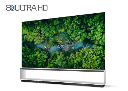 LG televizoriai pirmieji viršijo „8K ULTRA HD“ televizoriams taikomas oficialias pramonės apibrėžtas ribas