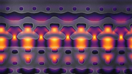 Infraraudonieji spinduliai įgreitina elektronus / Neil Sapra/Stanfordo universiteto iliustracija