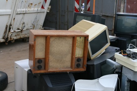 Didėja elektronikos atliekų surinkimo ir tvarkymo užduotys Didėja elektronikos atliekų surinkimo ir tvarkymo užduotys