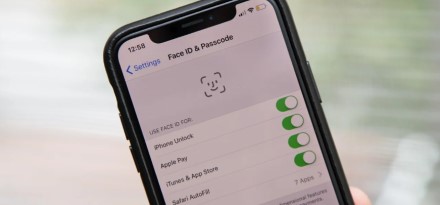 Naujieji „iPhone“ telefonai turės patobulintą „Face ID“ funkciją