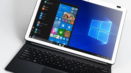 „Windows 10“ vartotojų gretos sparčiai gausėja – pasiekta įspūdinga riba