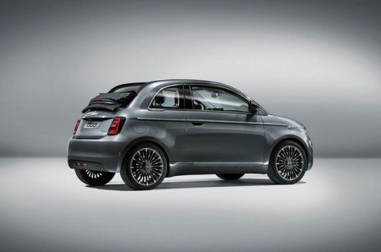 „Fiat 500“ išliks šiltųjų kraštų numylėtiniu © Gamintojo nuotrauka „Fiat 500“ išliks šiltųjų kraštų numylėtiniu © Gamintojo nuotrauka
