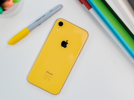 Krachas Kinijos rinkoje: telefonų pardavimai artėja link dugno, „Apple“ skaičiai gali sukelti juoką Krachas Kinijos rinkoje: telefonų pardavimai artėja link dugno, „Apple“ skaičiai gali sukelti juoką