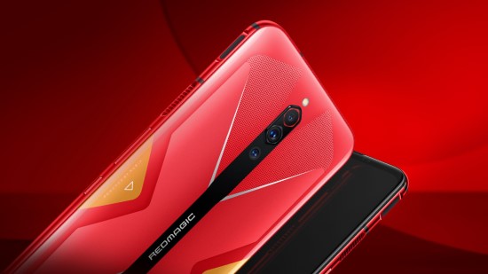 Pristatytas „Red Magic 5G“ žaidimų telefonas su 144Hz ekranu ir įspūdinga aušinimo sistema