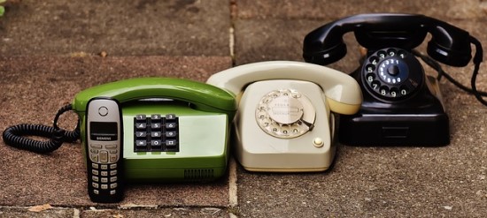 30 nepriklausomos komunikacijos metų: nuo minutės pokalbio už pietų kainą iki neriboto mobiliojo interneto 30 nepriklausomos komunikacijos metų: nuo minutės pokalbio už pietų kainą iki neriboto mobiliojo interneto