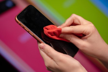 „Apple“ paneigė populiarų mitą apie savo gaminių priežiūrą „Apple“ paneigė populiarų mitą apie savo gaminių priežiūrą
