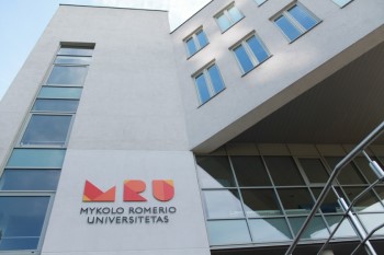 Studijos universitete nuotoliniu būdu: kaip sekėsi pirmą karantino savaitę?