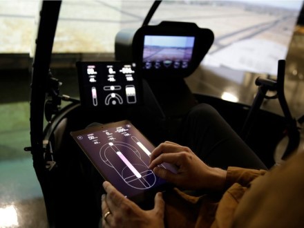 „FlightOS“ sistema padės lengviau ir greičiau išmokti valdyti lėktuvą © „Skyryse“ „FlightOS“ sistema padės lengviau ir greičiau išmokti valdyti lėktuvą © „Skyryse“