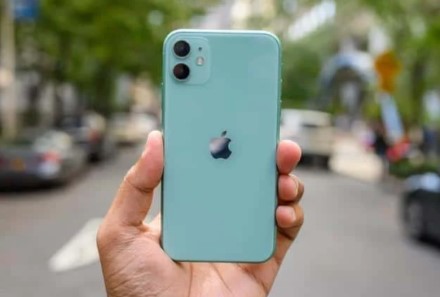 „iPhone“ pardavimai kovo mėnesį išaugo, tačiau džiaugtis dar anksti „iPhone“ pardavimai kovo mėnesį išaugo, tačiau džiaugtis dar anksti