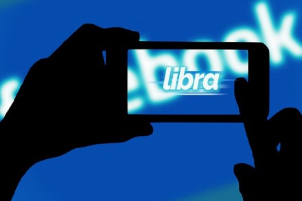 Antrasis „Facebooko“ valiutos bandymas: mažiau ambicijų, jokios revoliucijos Antrasis „Facebooko“ valiutos bandymas: mažiau ambicijų, jokios revoliucijos