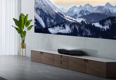 „Xiaomi“ išleido 4K lazerinį projektorių „Fengmi 4K Pro“ „Xiaomi“ išleido 4K lazerinį projektorių „Fengmi 4K Pro“