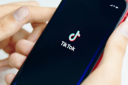 „TikTok“ populiarumas ir toliau auga: programėlės gegužės mėnesio statistika privers išsižioti