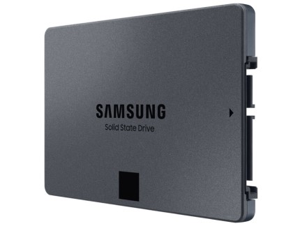 „Samsung“ išleidžia 870 QVO SATA SSD kaupiklius