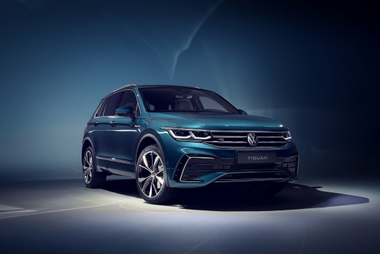 „Volkswagen“ „Tiguan“ gama pasipildė ir iš tinklo kraunama, ir R versija