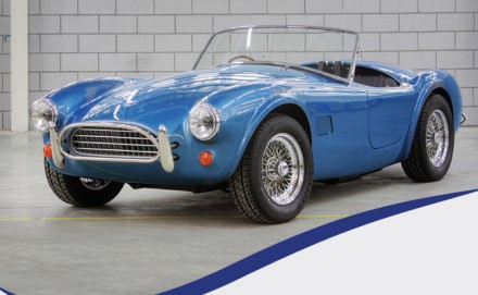 Pirmoji elektrinė „AC Cobra“. Gamintojo nuotrauka. Pirmoji elektrinė „AC Cobra“. Gamintojo nuotrauka.
