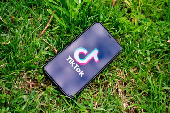 Kiek saugi yra „TikTok“ programėlė?