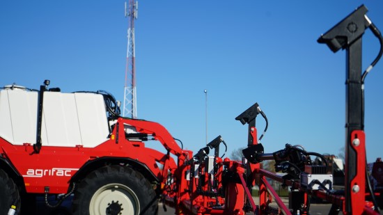 Savaeigio purkštuvo „Agrifac“ išmaniosios kameros