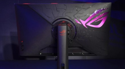 ASUS praneša apie „ROG Swift PG329Q“ monitorių