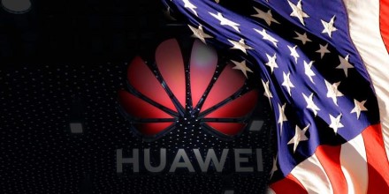 „Huawei“ aplenkė „Samsung“ ir tapo didžiausiu telefonų gamintoju