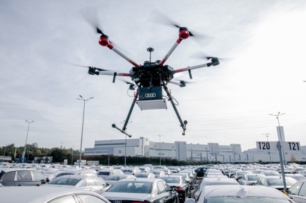 Tokie dronai greitai paplis po visas „Volkswagen“ gamyklas © „ Audi“ nuotrauka Tokie dronai greitai paplis po visas „Volkswagen“ gamyklas © „ Audi“ nuotrauka