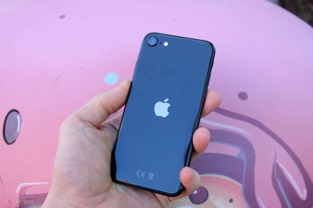 Paradoksas: „Apple“ pardavimai auga, o konkurentai skaičiuoja pandemijos nuostolius Paradoksas: „Apple“ pardavimai auga, o konkurentai skaičiuoja pandemijos nuostolius