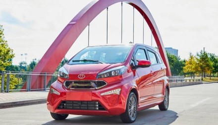 Kinietiški elektromobiliai „Kandi“ JAV bus parduodami už 13 tūkst. dolerių Kinietiški elektromobiliai „Kandi“ JAV bus parduodami už 13 tūkst. dolerių