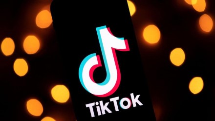 „TikTok“ imasi veiksmų: ketina sukurti pirmąjį duomenų centrą Europoje „TikTok“ imasi veiksmų: ketina sukurti pirmąjį duomenų centrą Europoje