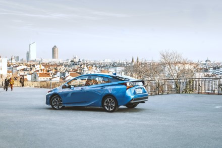 Nepaisydama sudėtingo pavasario „Toyota“ sustiprino pozicijas automobilių rinkoje