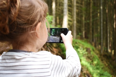 3 patarimai tėvams: kaip išrinkti išmanųjį telefoną moksleiviui?