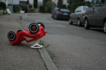 ES pradedamos taikyti naujos taisyklės, kad automobiliai būtų saugesni ir mažiau taršūs