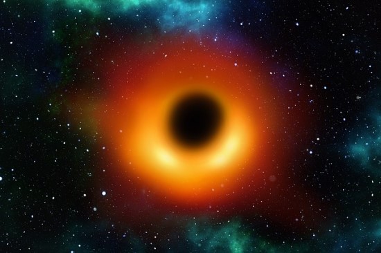 7 milijardus metų keliavęs kosminis signalas pasiekė Žemę: jį atsiuntė dvi susijungusios juodosios skylės