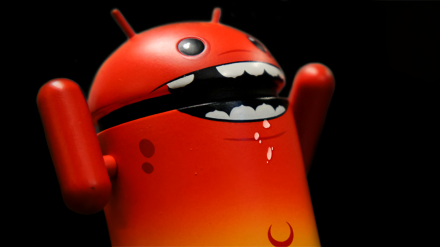 „Google“ nebeleis tyčiotis iš „Android“ saugumo: demaskuos žioplus telefonų gamintojus