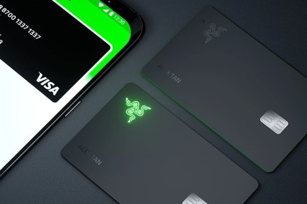 „Razer“ pristato dar neregėtą naujieną: žaidimų mėgėjams skirta kortelė su LED