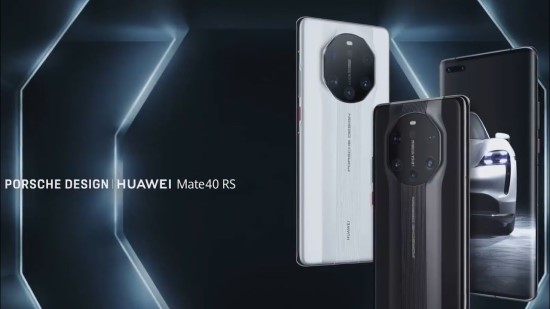 „Huawei“ išsikraustė iš proto: pristatė „Porsche“ telefoną už kosminę sumą