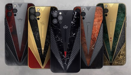 Rusai vėl pritrenkė visus: už ypatingus „iPhone 12 Pro“ prašo beveik 50 tūkstančių Rusai vėl pritrenkė visus: už ypatingus „iPhone 12 Pro“ prašo beveik 50 tūkstančių