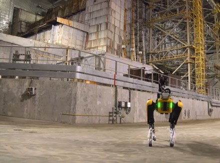 Ką robotas-šuo „Spot“ veikia Černobylio atominėje elektrinėje?